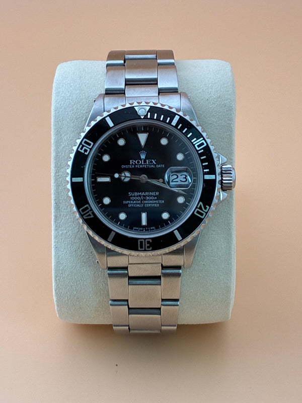 Rolex Submariner Date 16800 – Recently Serviced and Fully Linked