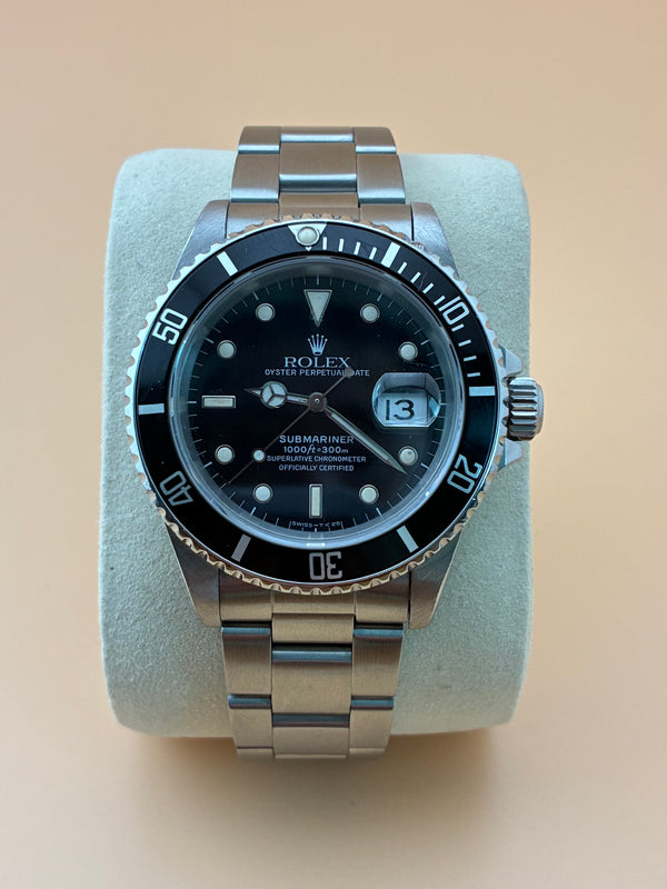 Rolex Submariner Date 16610 – Circa 1989 - Beautiful Patina