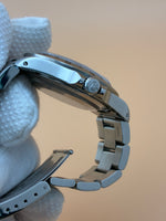 Rolex Explorer II 16570 – Black Dial – Tritium Dial – Box & Papers – Rolex Service 2026 - Image 12